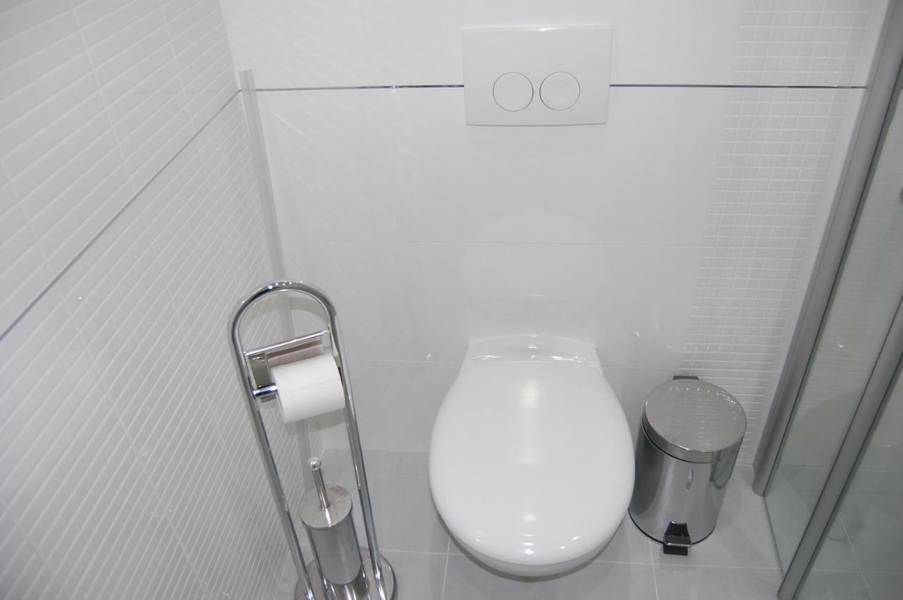 מאקרסקה Studio Apartment For 2 Adults And 1 Child מראה חיצוני תמונה